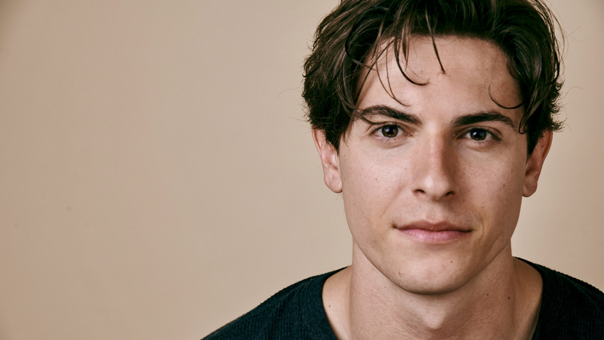 PRESS - Derek Klena - Photo: Jenny Anderson